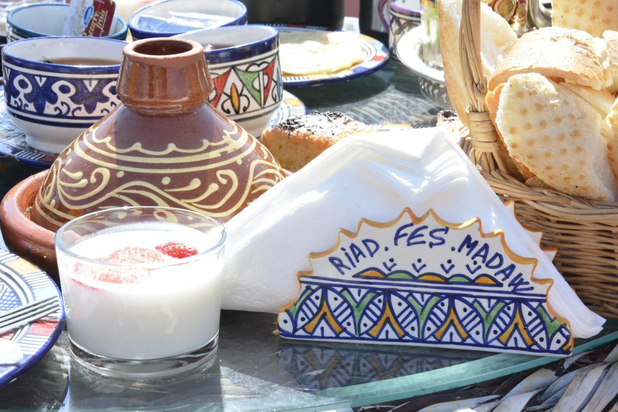 Riad Fes Madaw Екстериор снимка